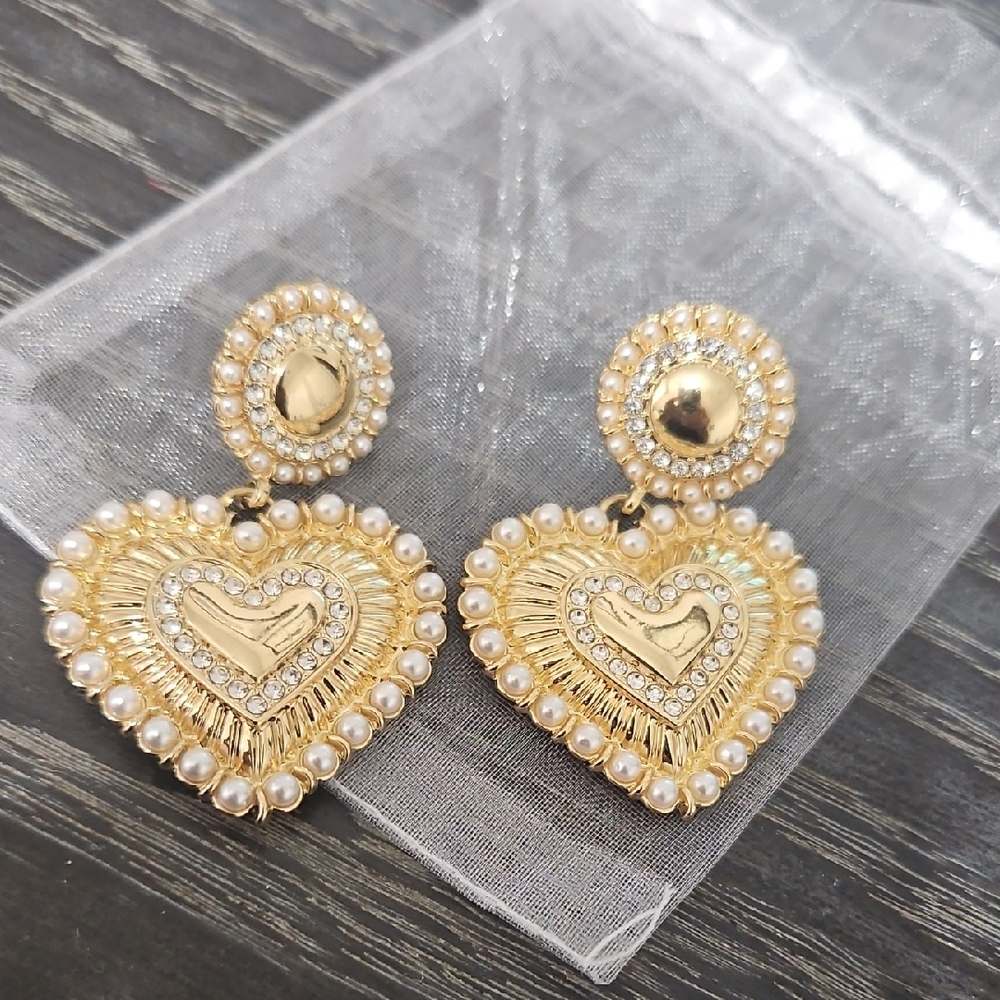 BaubleBar Gold Heart Drop Earrings